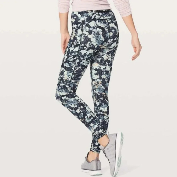 Lululemon Speed Up Tights Leggings Full On Luxtreme 28" in Spring Bloom Multi 6 - Picture 2 of 16